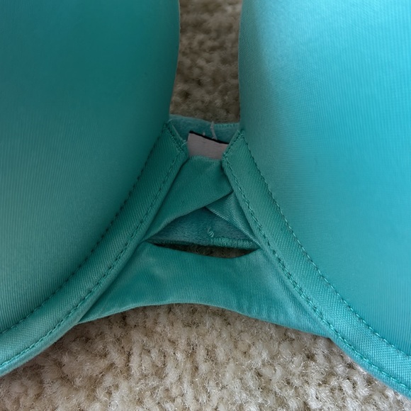 Victorias Secret Padded Perfect Coverage Bra - Picture 2 of 7